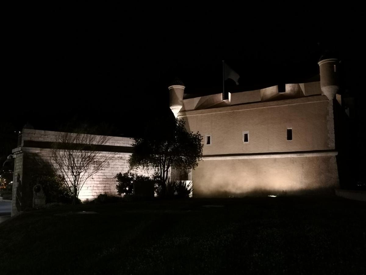 Joli Studio Dans Le Coeur De Menton Eksteriør billede